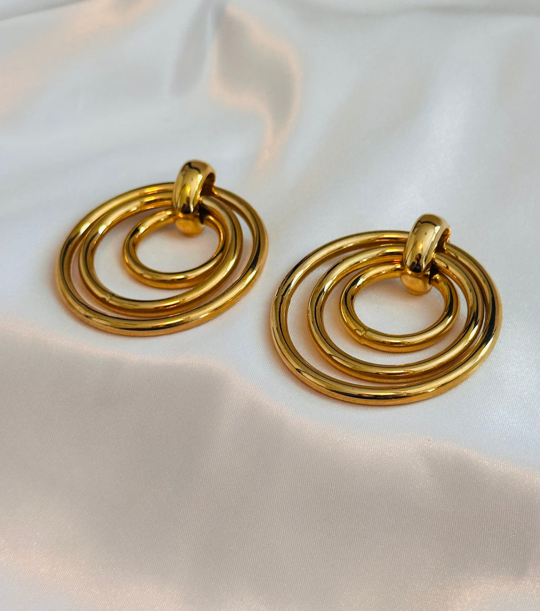 Exc Golden Hoops Size L