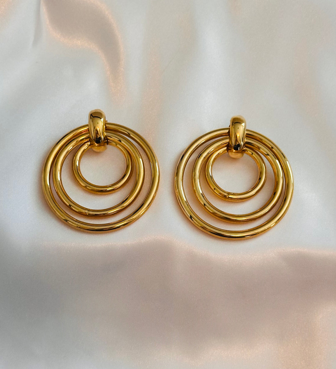 Exc Golden Hoops Size L