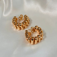 Twist Golden Hoops Size M