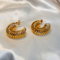 Exc 18K Hoops Size M